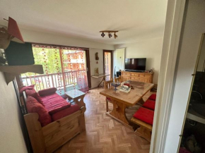 Charmant 2 pièces avec balcon près du centre et des pistes à Villard de Lans - FR-1-515-170